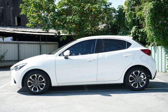 MAZDA馬自達 MAZDA 2  第7張相片