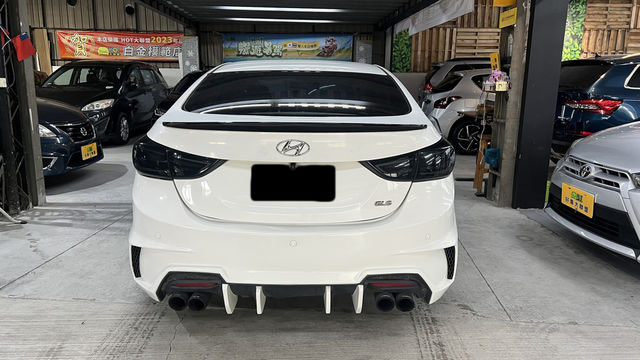 HYUNDAI現代 ELANTRA  第4張相片