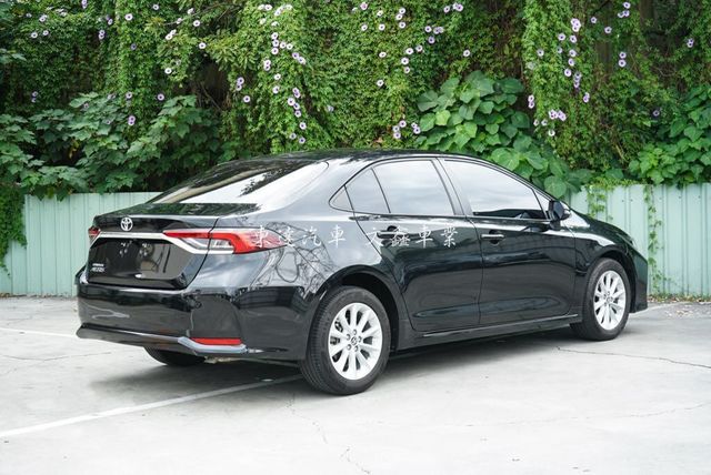 TOYOTA豐田 ALTIS  第4張相片