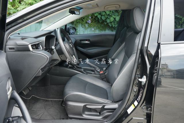 TOYOTA豐田 ALTIS  第9張相片