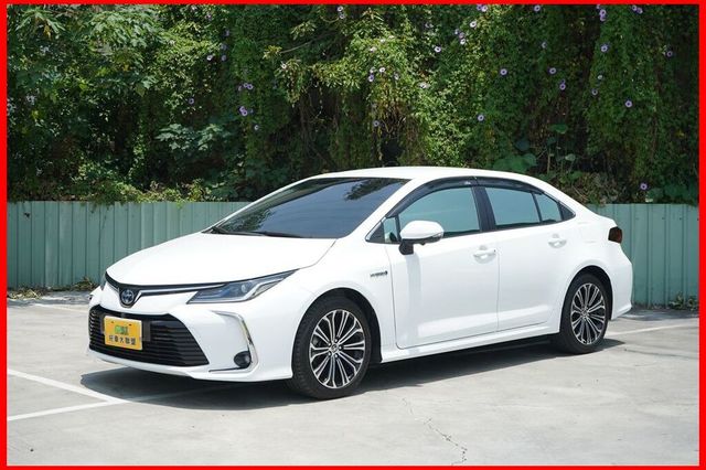 TOYOTA豐田 ALTIS  第1張相片