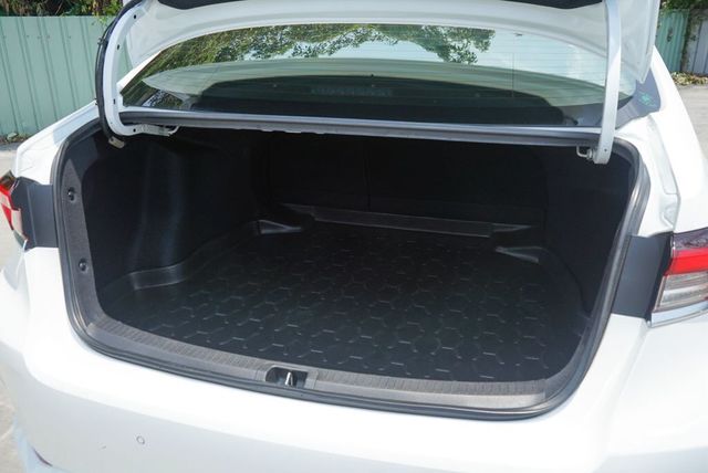 TOYOTA豐田 ALTIS  第8張相片