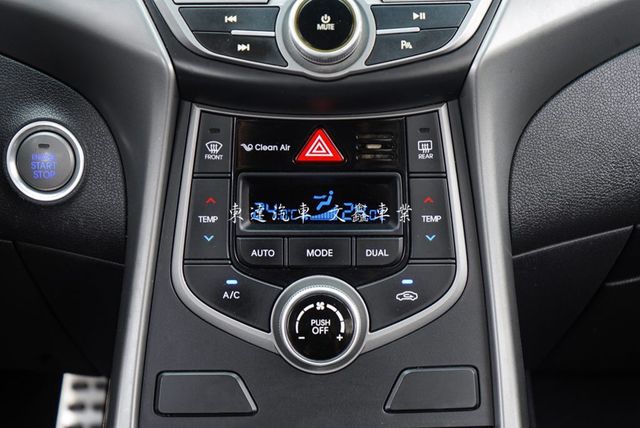 HYUNDAI現代 ELANTRA  第17張相片