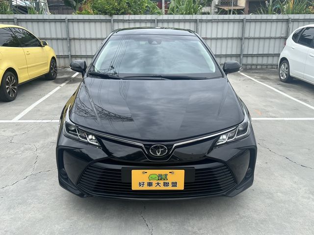 TOYOTA豐田 ALTIS  第2張相片