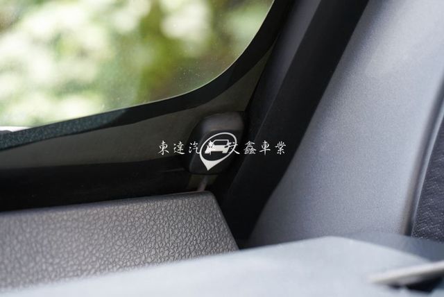 MITSUBISHI三菱 DELICA  第19張相片