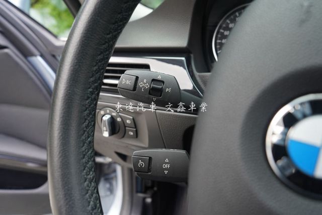 BMW寶馬 320I  第13張相片