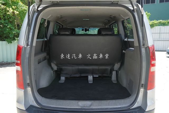 HYUNDAI現代 STAREX  第7張相片