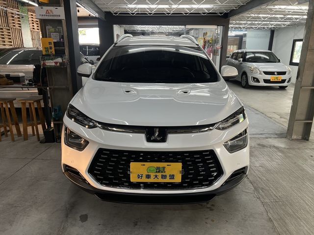 LUXGEN納智捷 URX  第2張相片