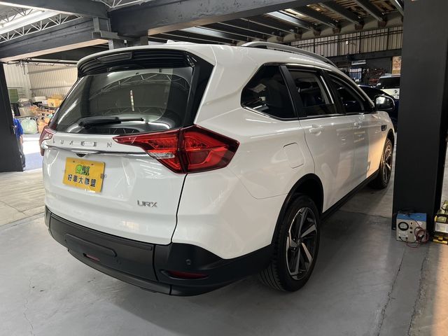 LUXGEN納智捷 URX  第3張相片