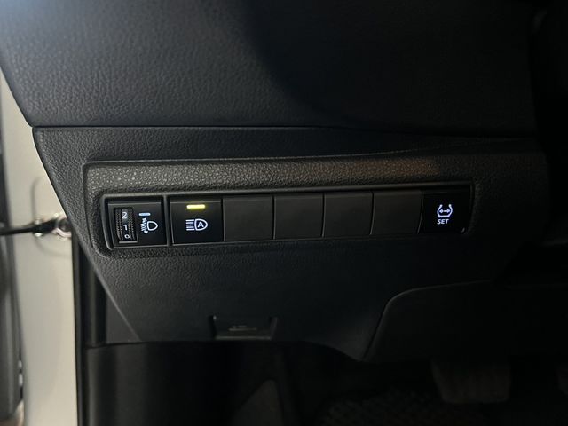 TOYOTA豐田 ALTIS  第11張相片