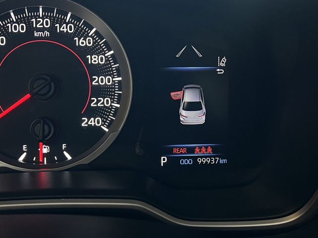 TOYOTA豐田 ALTIS  第12張相片