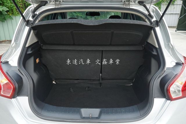 NISSAN日產 TIIDA  第8張相片
