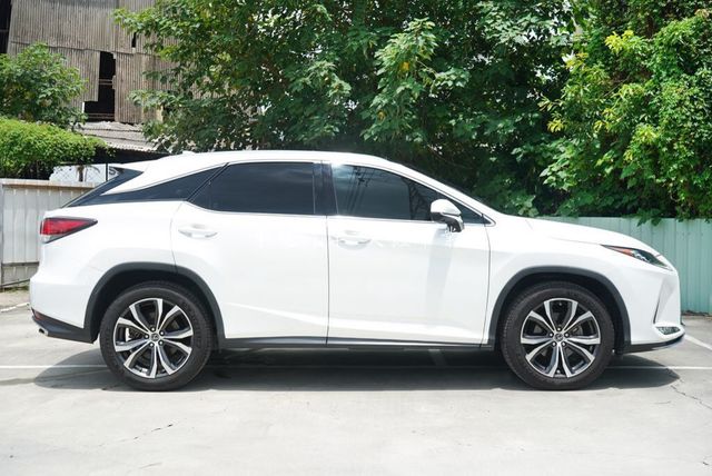 LEXUS凌志 RX300  第3張相片