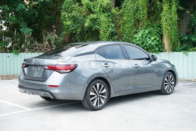 NISSAN日產 SENTRA  第4張相片