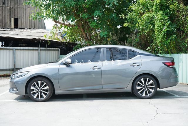 NISSAN日產 SENTRA  第7張相片