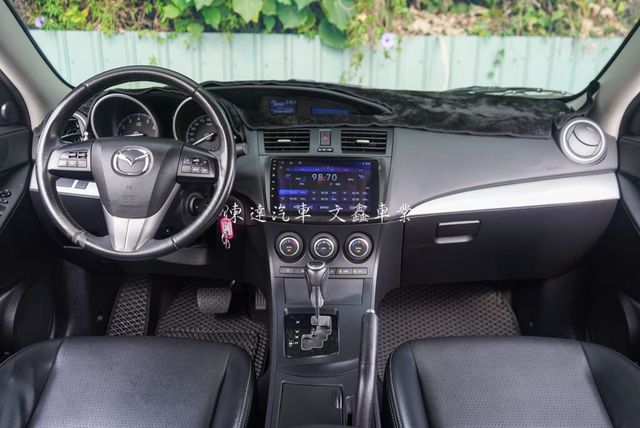 MAZDA馬自達 MAZDA 3  第13張相片