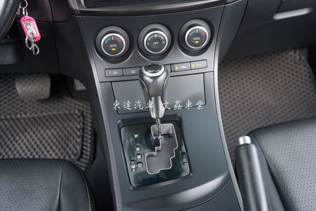 MAZDA馬自達 MAZDA 3  第18張相片