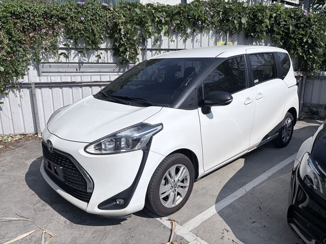 TOYOTA豐田 SIENTA  第1張相片