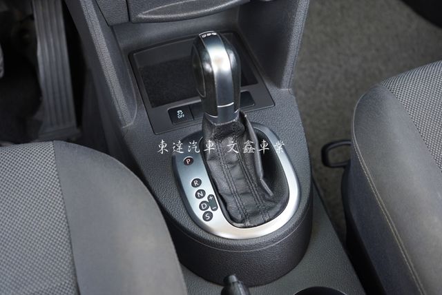 VOLKSWAGEN福斯 CADDY  第18張相片