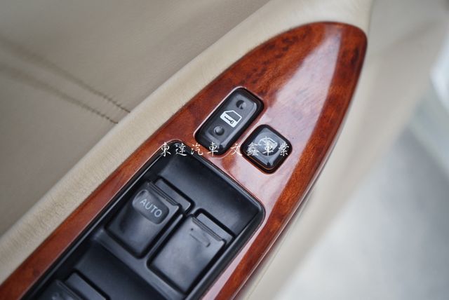 TOYOTA豐田 ALTIS  第17張相片