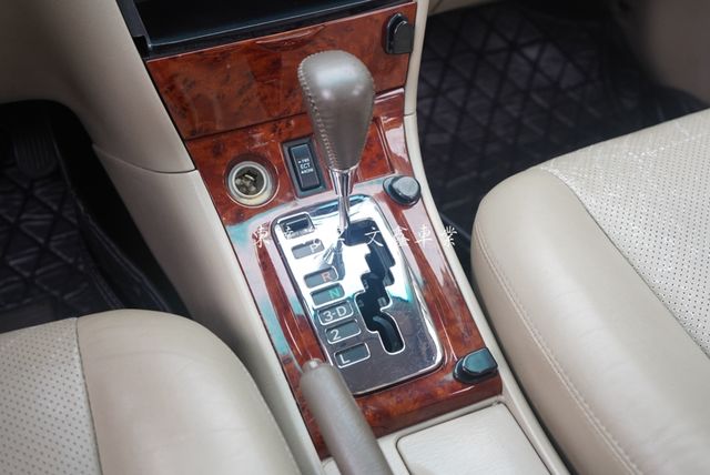 TOYOTA豐田 ALTIS  第20張相片