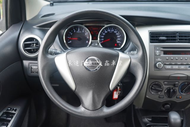 NISSAN日產 LIVINA  第15張相片
