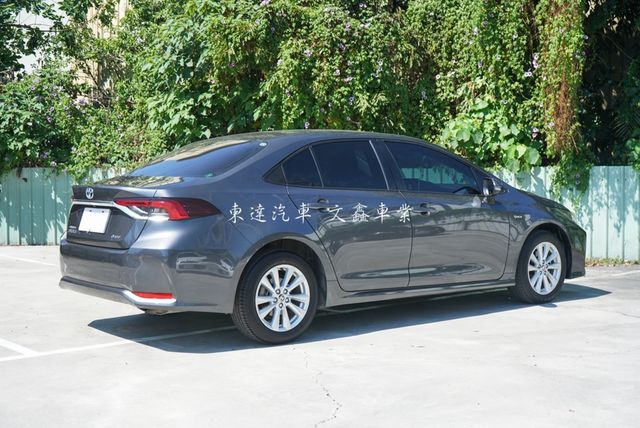 TOYOTA豐田 ALTIS  第4張相片