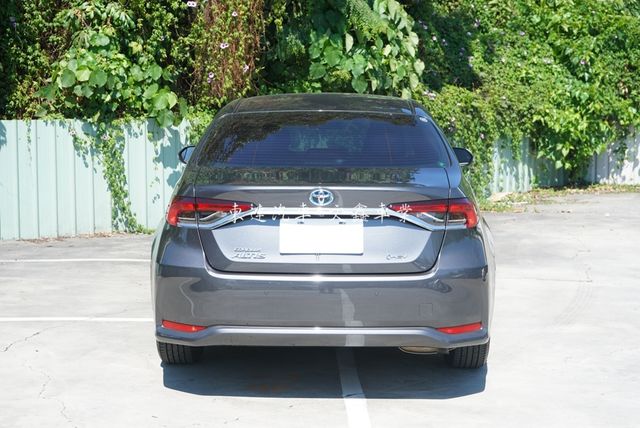 TOYOTA豐田 ALTIS  第5張相片