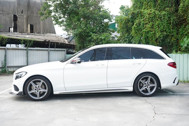 M-BENZ賓士 C200  第7張相片