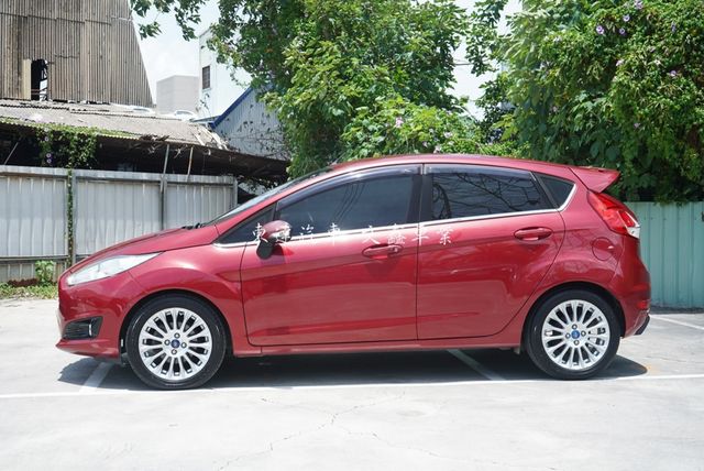 FORD福特 FIESTA  第7張相片