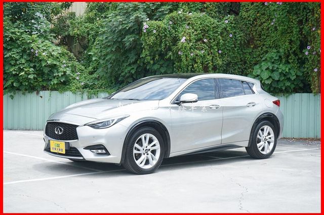 INFINITI無限 Q30  第1張相片