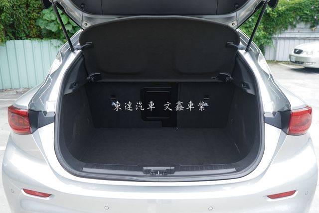 INFINITI無限 Q30  第8張相片
