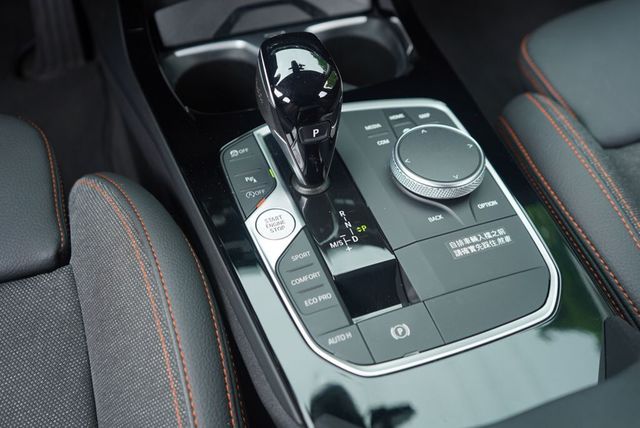 BMW寶馬 118I  第17張相片
