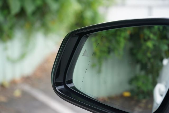 BMW寶馬 118I  第20張相片