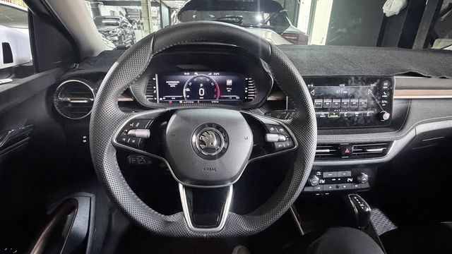 SKODA司科達 FABIA  第7張相片