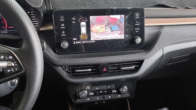 SKODA司科達 FABIA  第8張相片