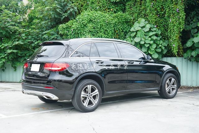 M-BENZ賓士 GLC300  第4張相片