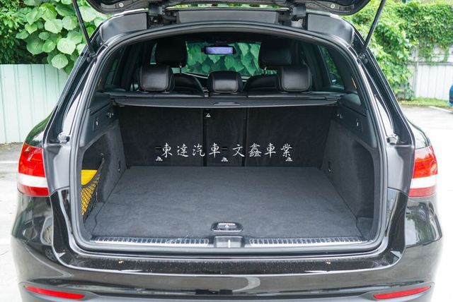 M-BENZ賓士 GLC300  第8張相片