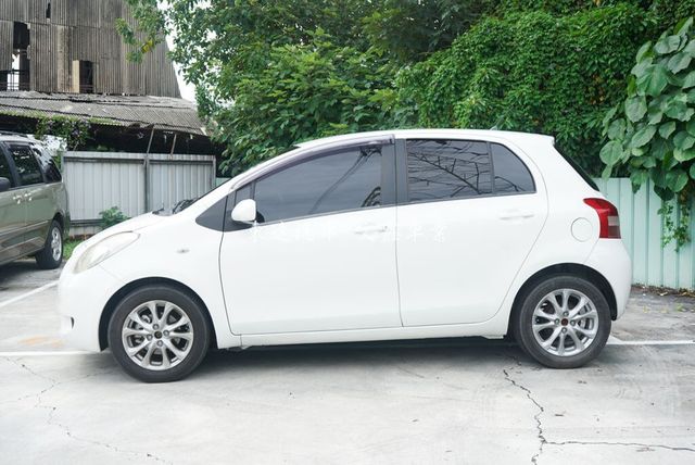 TOYOTA豐田 YARIS  第7張相片