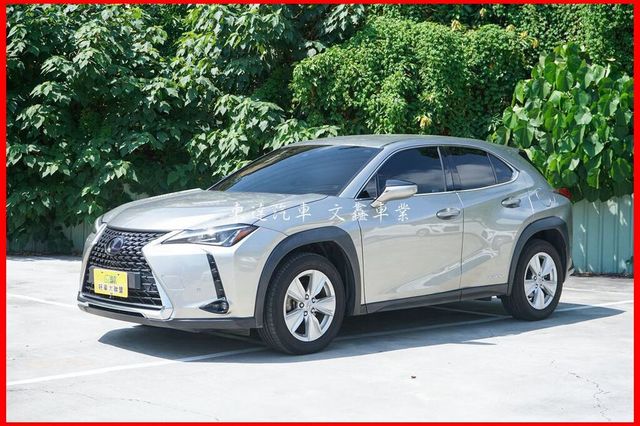 LEXUS凌志 UX250H  第1張相片
