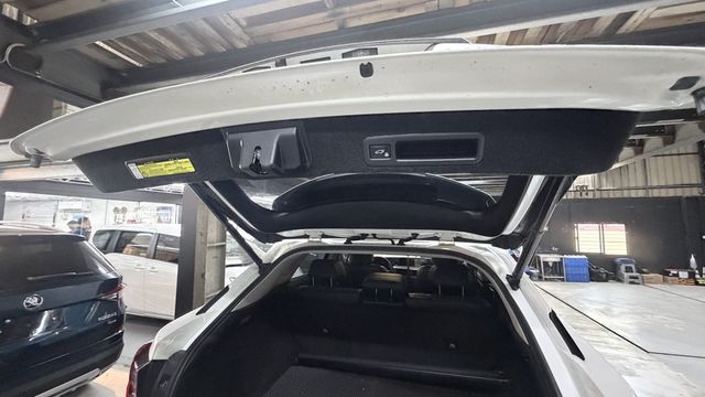 LEXUS凌志 RX200T  第5張相片