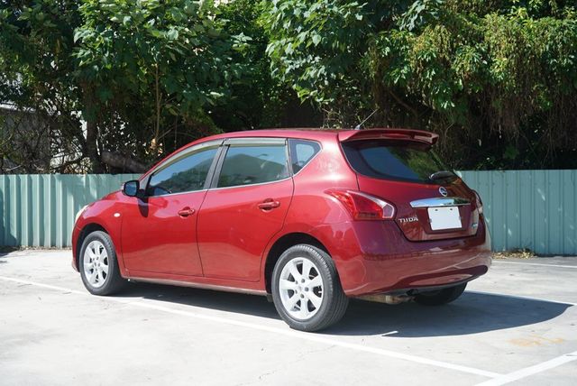 NISSAN日產 TIIDA  第6張相片