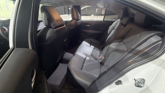TOYOTA豐田 ALTIS  第6張相片