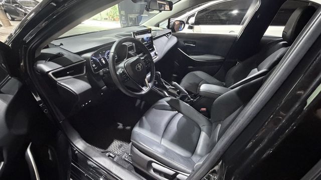 TOYOTA豐田 ALTIS  第5張相片