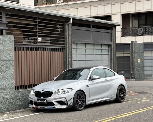 2 SERIES F22  第1張相片
