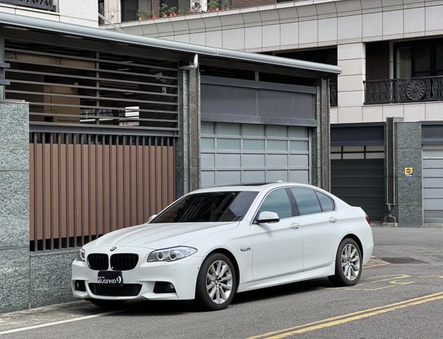 5 SERIES SEDAN F10  第1張相片