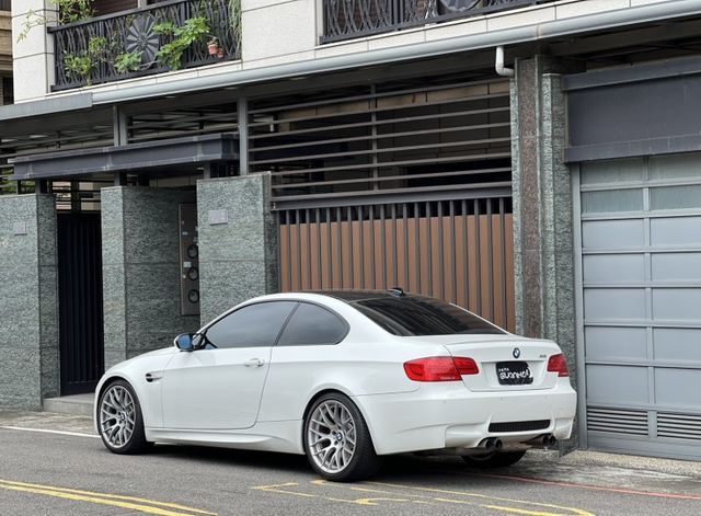 M3 SEDAN E90  第2張相片
