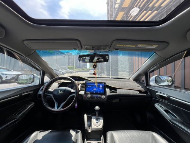 CIVIC  第4張相片