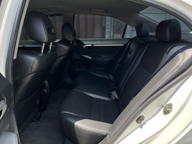 CIVIC  第6張相片