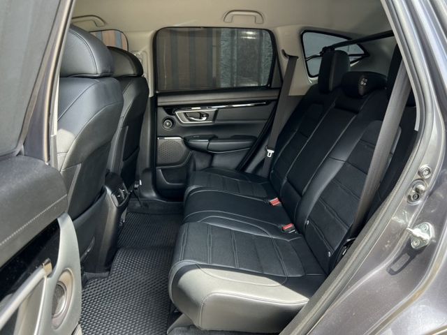 CR-V  第7張相片